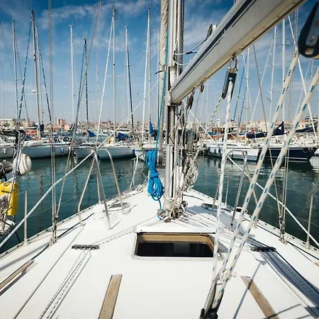 House Boat Hotel en barco Catania