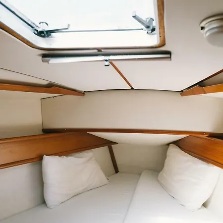 House Boat Hotel en barco *